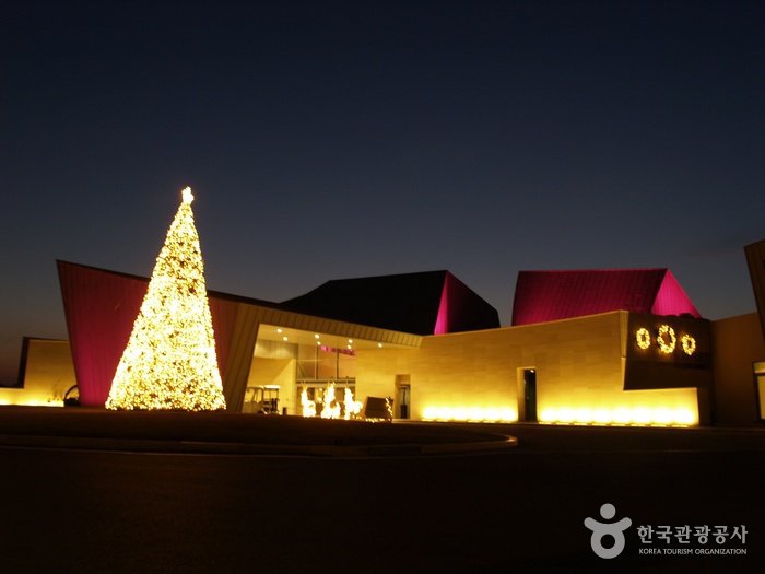 Ananti Namhae (아난티 남해)