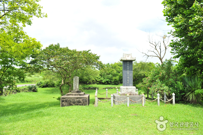 Gimnyeongsagul Cave [UNESCO World Heritage] (김녕사굴 [유네스코 세계자연유산])