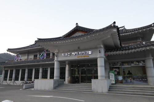 Deogyusan Leisure Biketel (무주 덕유산 레저바이크텔)