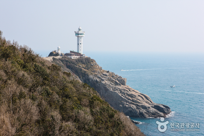 Geomundo Lighthouse (거문도 등대)