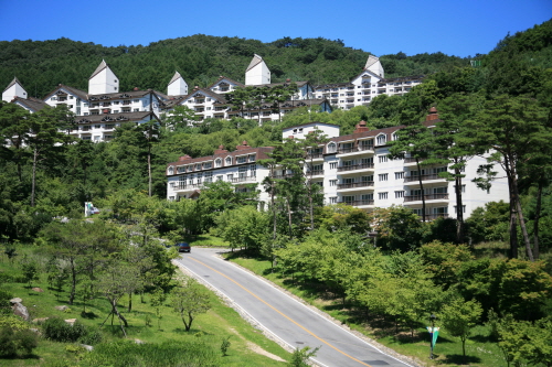 Deogyusan Resort (무주덕유산리조트(구, 부영덕유산리조트))