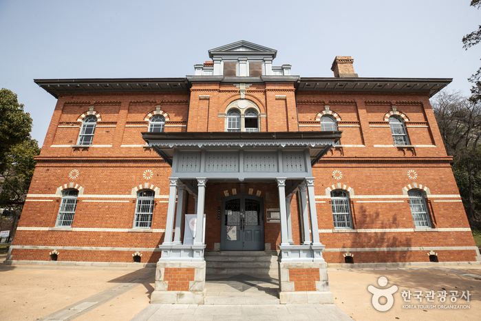 Mokpo Modern History Museum – Hall No. 1 (목포근대역사관 1관)