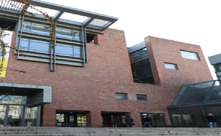 Ewha Centennial Hall (이화여고100주년기념관)