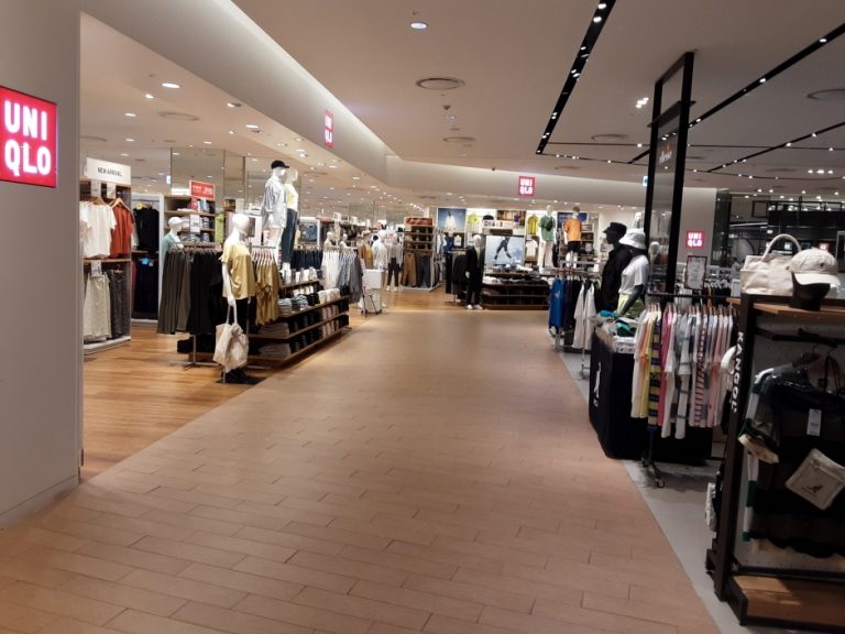 Uniqlo – Shinsegae Gimhae Branch [Tax Refund Shop] (유니클로 신세계김해)
