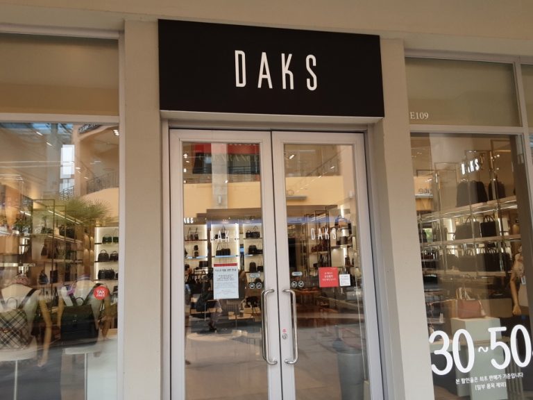 Daks – Lotte Gimhae Branch [Tax Refund Shop] (닥스 롯데김해)