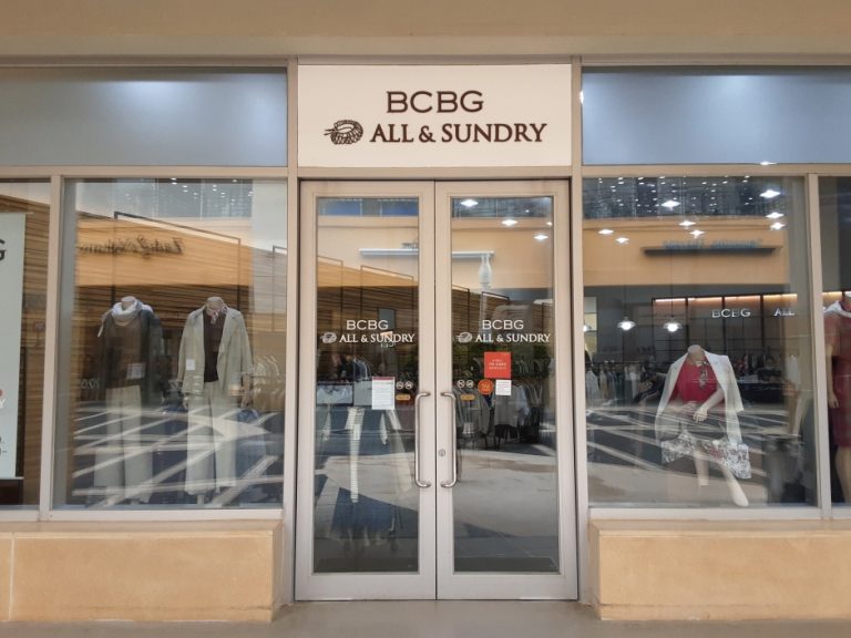 BCBG – Lotte Gimhae Branch [Tax Refund Shop] (BCBG 롯데김해)