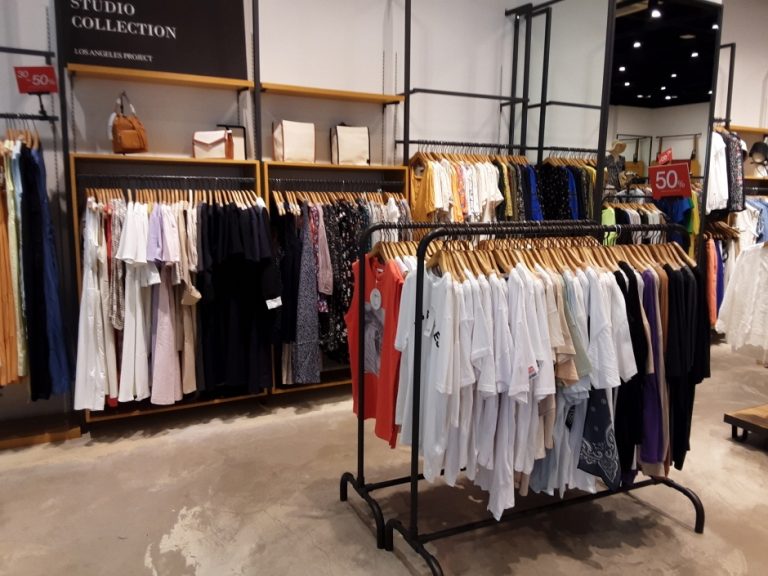 LAP – Lotte Gimhae Branch [Tax Refund Shop] (LAP 롯데김해)