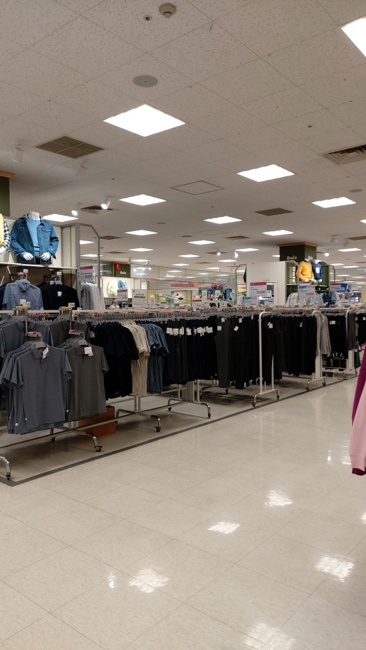 E-Mart – Tongyeong Branch [Tax Refund Shop] (이마트 통영)