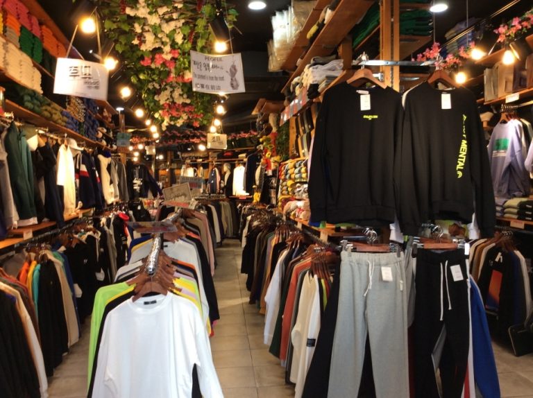 Peoful – Jeju City Hall Branch [Tax Refund Shop] (피플 제주시청)