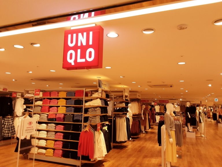 Uniqlo – Lotte Changwon Branch [Tax Refund Shop] (유니클로 롯데창원)