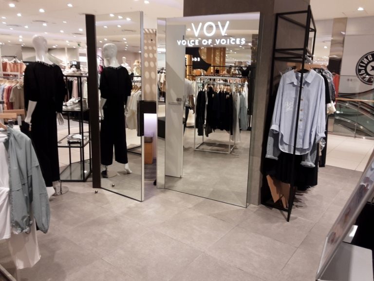 VOV – Lotte Changwon Branch [Tax Refund Shop] (VOV 롯데창원)