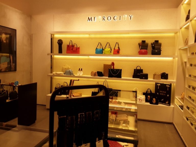 Metrocity – Lotte Changwon Branch [Tax Refund Shop] (메트로시티 롯데창원)