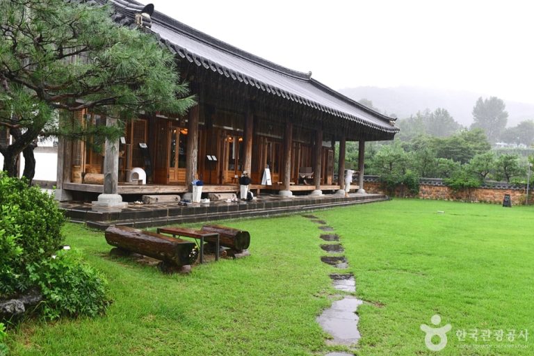 Café Hanok (카페하녹)