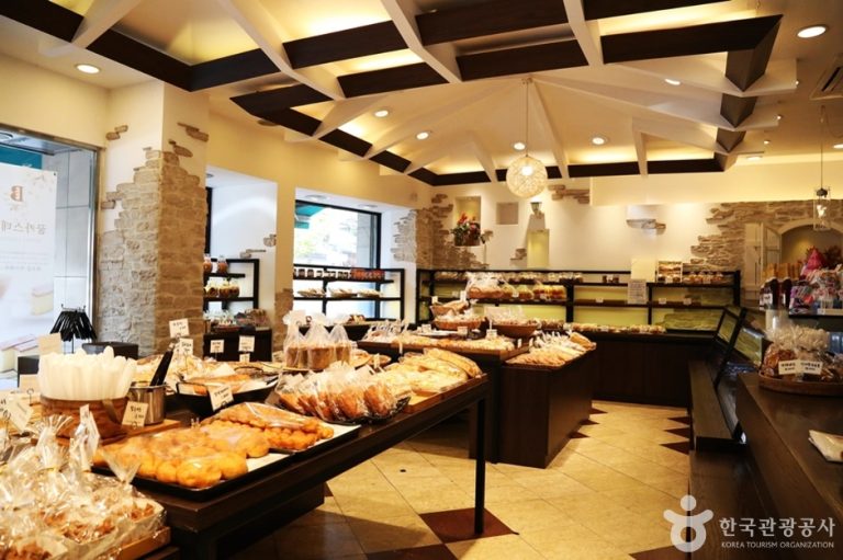 Core Bakery (코아양과)