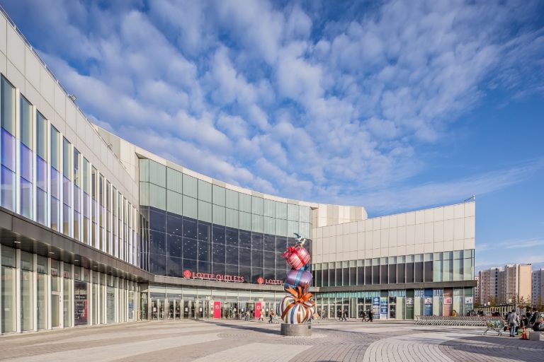 LOTTE Outlets – Namak Branch (롯데아울렛 남악점)