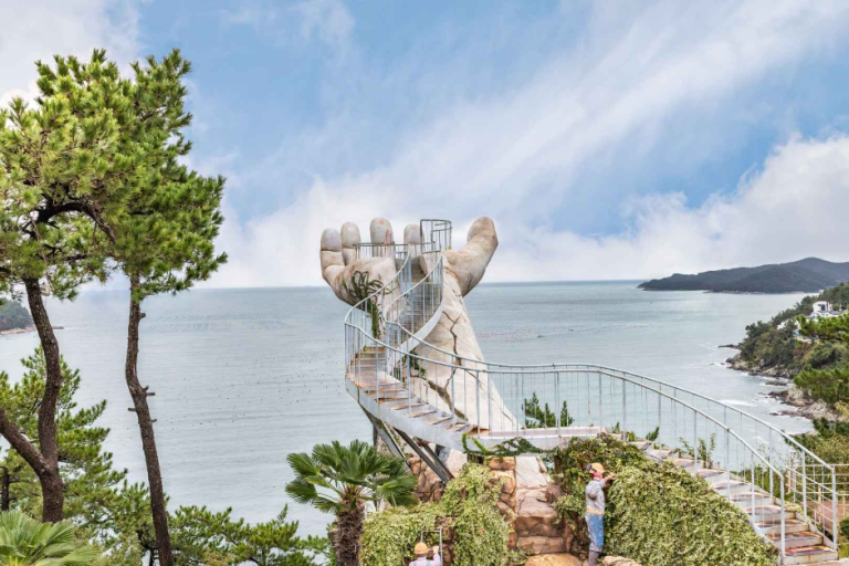 Yeosu Art Land (여수예술랜드)