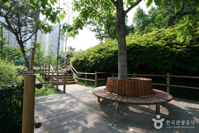 Ogeum Park (오금공원)