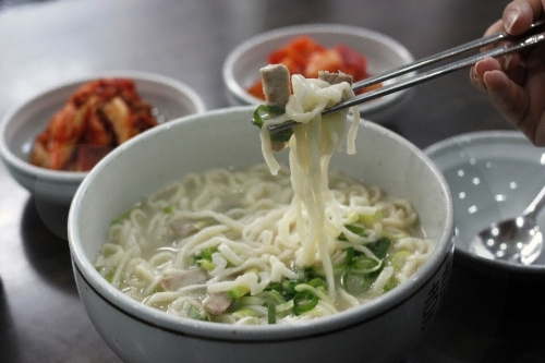 Jeongdong Guksi (정동국시)