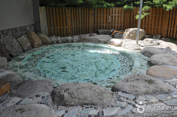 Yeoju Spa (여주온천)