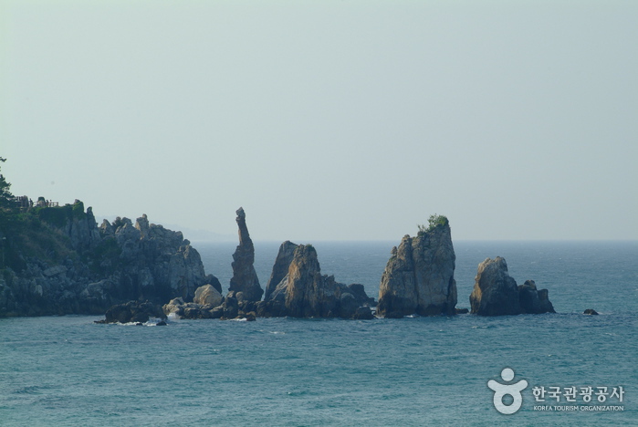 Haegasa Site (Surobuin Park) (해가사의 터(수로부인공원))
