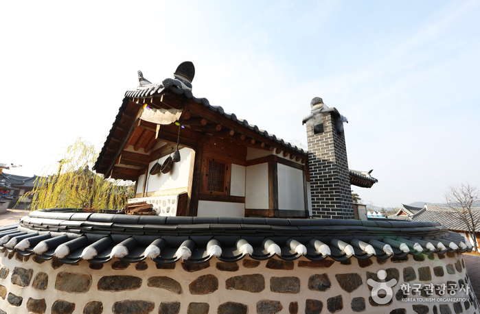 Gongju Hanok Village (공주한옥마을)