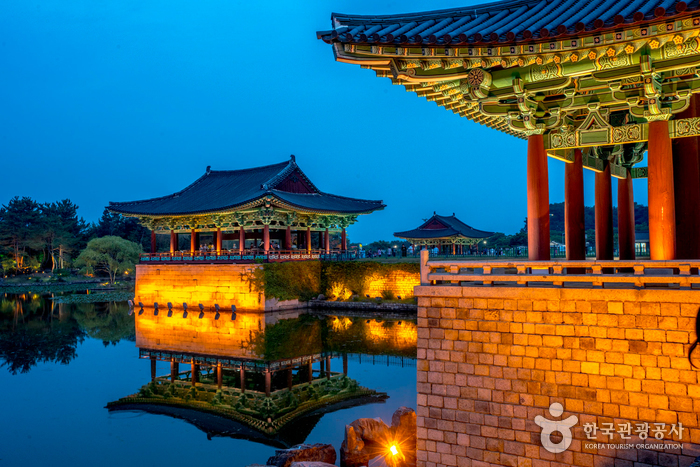 Donggung Palace and Wolji Pond (경주 동궁과 월지)