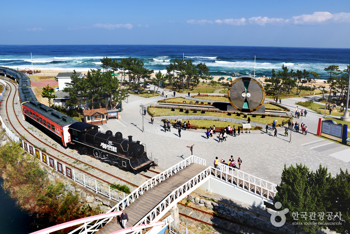 Sandglass Park (모래시계공원)