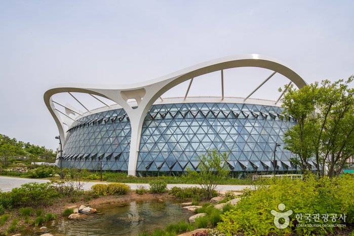 Seoul Botanic Park (서울식물원)