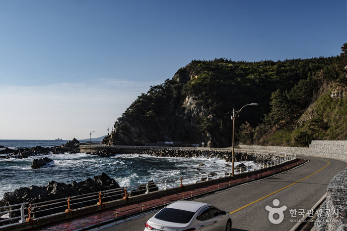 Heonhwa-ro Road (헌화로)