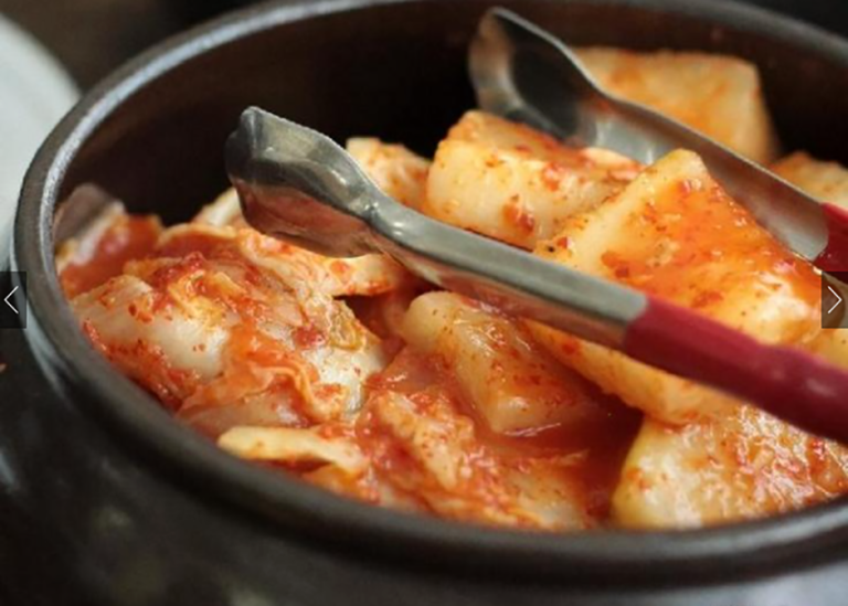 Oegojip Seolleongtang (외고집설렁탕)