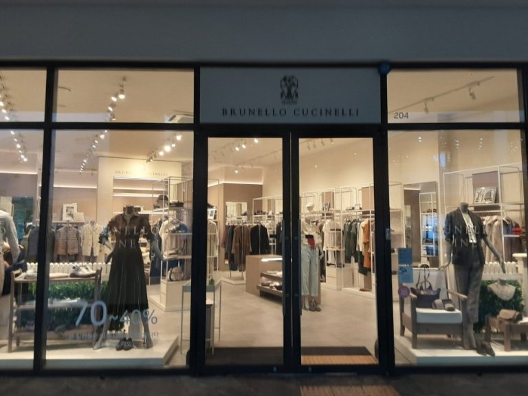 Brunello Cucinelli [Tax Refund Shop] (브루넬로쿠치넬리)