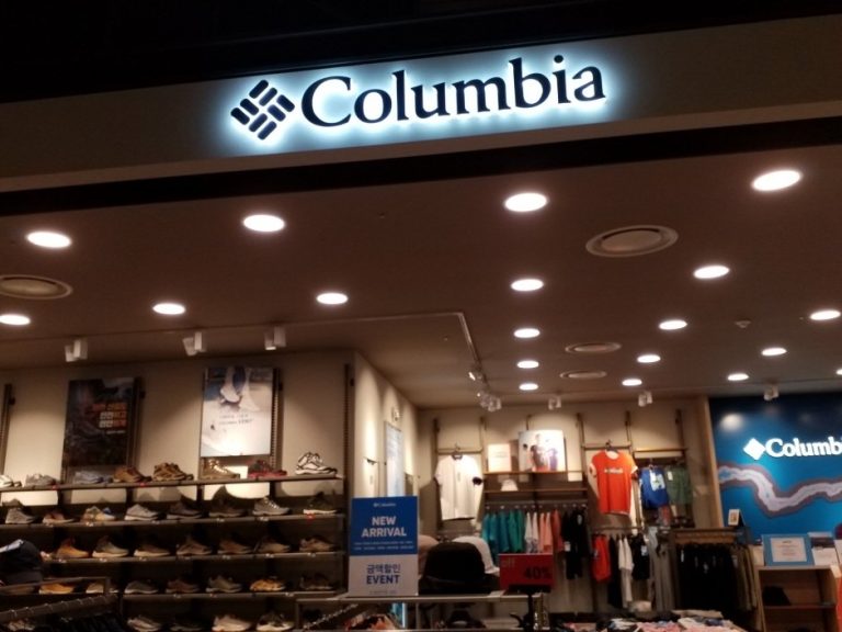Columbia [Tax Refund Shop] (콜롬비아)