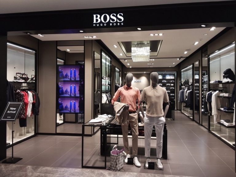 Hugo Boss – Hyundai Pangyo Branch [Tax Refund Shop] (휴고보스 현대 판교점)