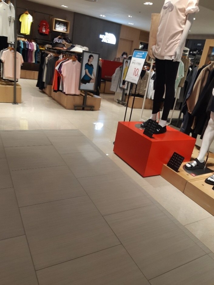 The North Face – Lotte Ansan Branch [Tax Refund Shop] (노스페이스 롯데안산)