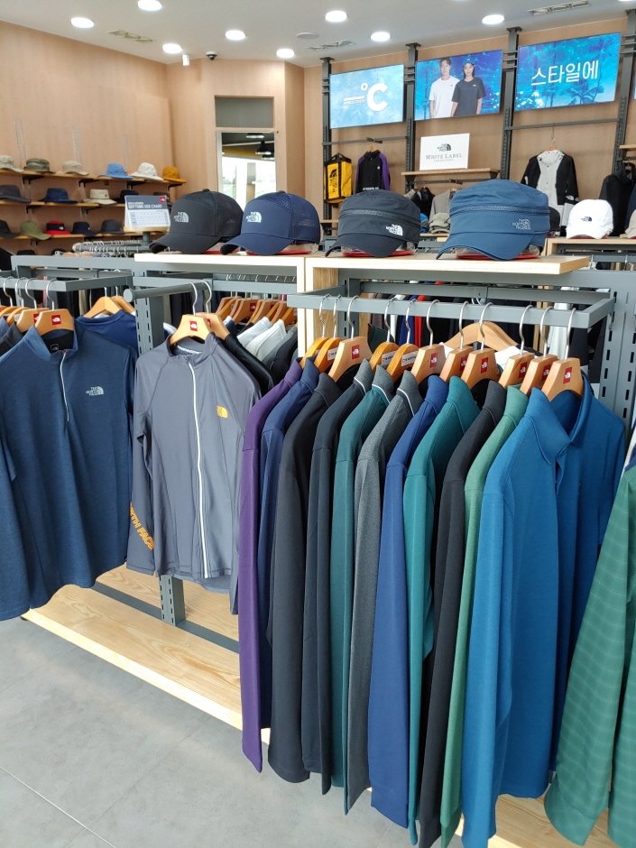 Homeplus – Pyeongtaek Anjung Branch [Tax Refund Shop] (홈플러스 평택안중)