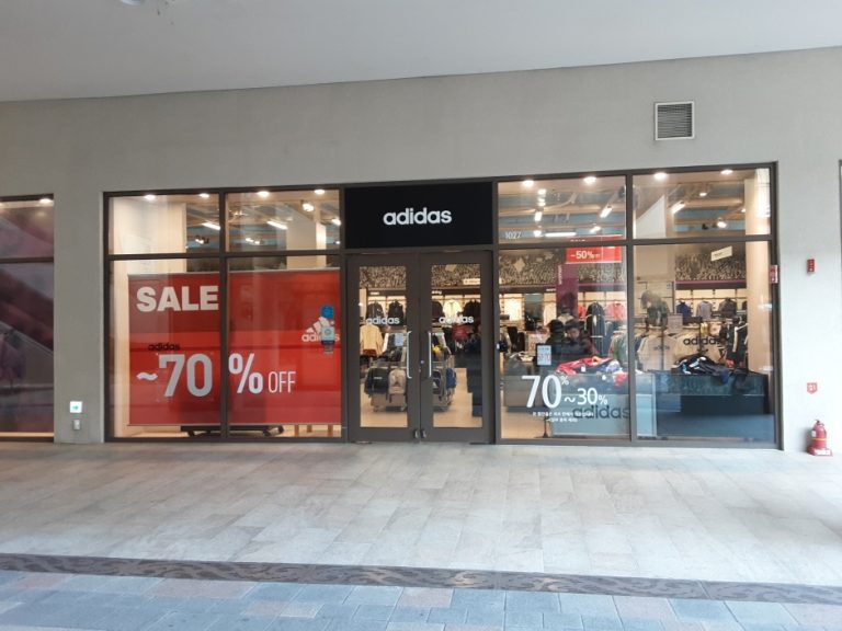 Adidas – Lotte Outlets Buyeo Branch [Tax Refund Shop] (아디다스 롯데아울렛 부여점)