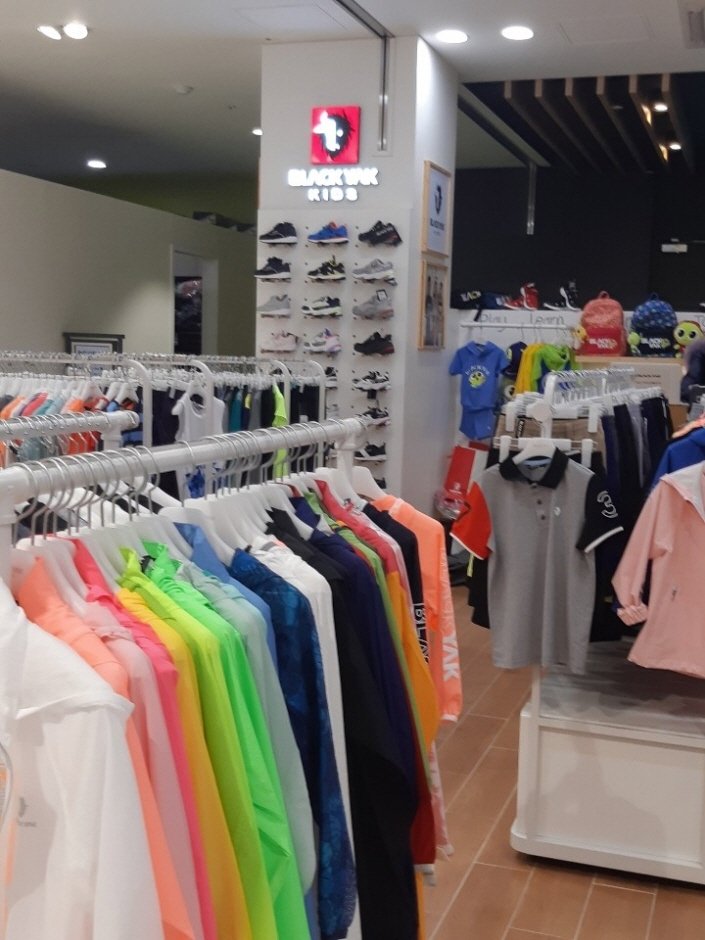 Black Yak Kids [Tax Refund Shop] (불랙야크키즈)