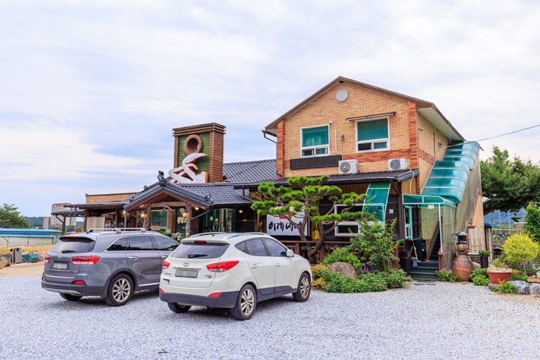 Wangbicheon Ige Daege (Wangbicheon Branch) (왕비천이게대게 왕비천점)