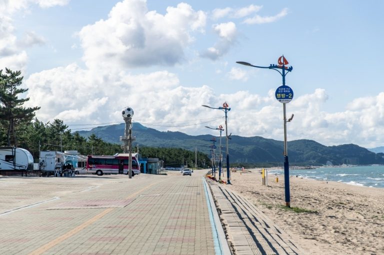 Maengbanghaebyeon Beach (맹방해변)