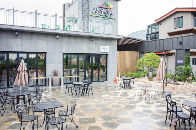 Jangmo Bapsang (장모밥상)