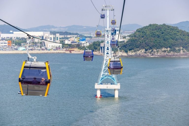 Seohaerang Jebu Marine Cable Car (서해랑 제부도 해상케이블카)