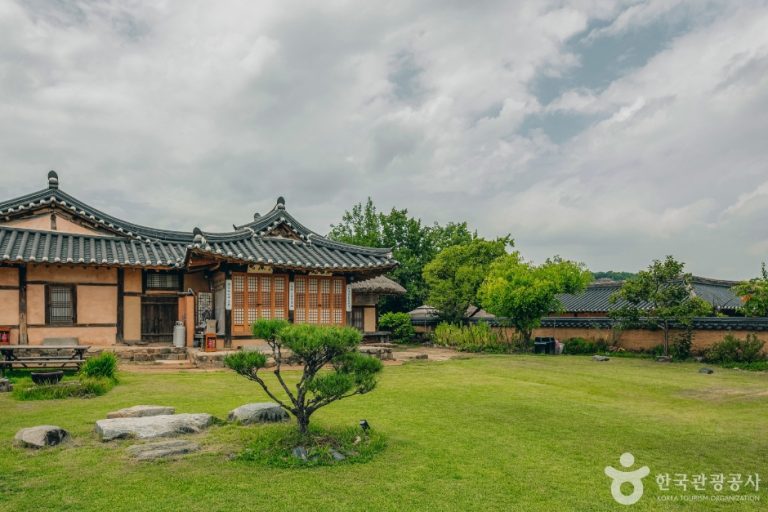 Jisan Gotaek  [Korea Quality]지산고택[한국관광 품질인증]