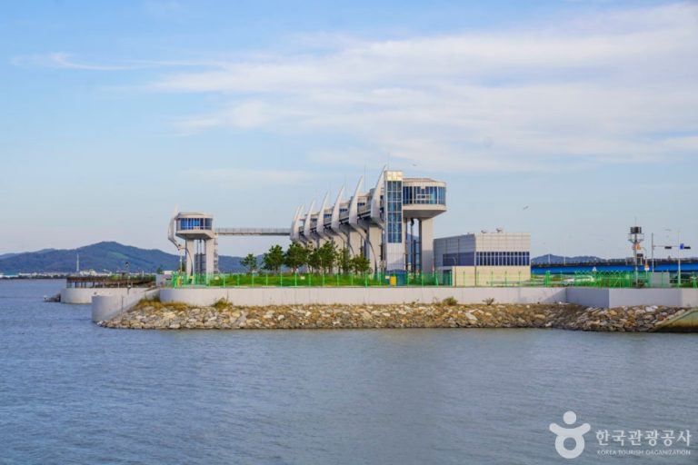 Dangjin Sapgyoho Lake (당진 삽교호)