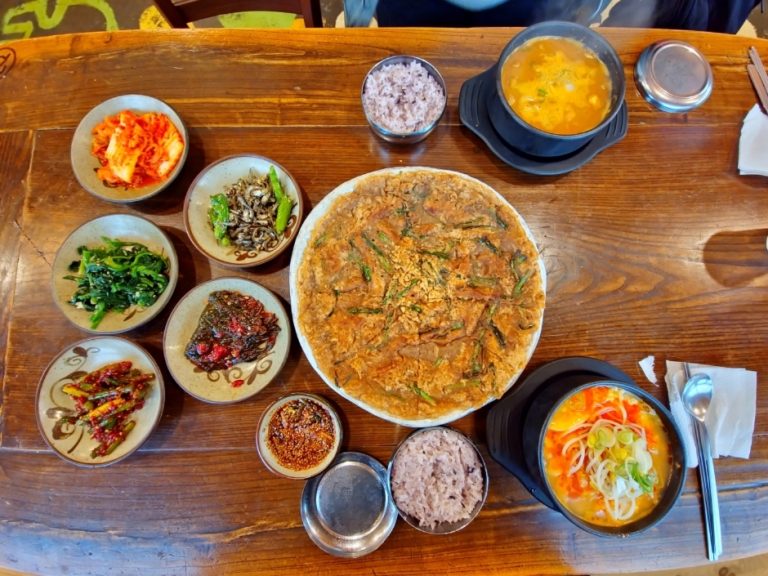 Oehalmeonijip Main Branch (외할머니집 본점)