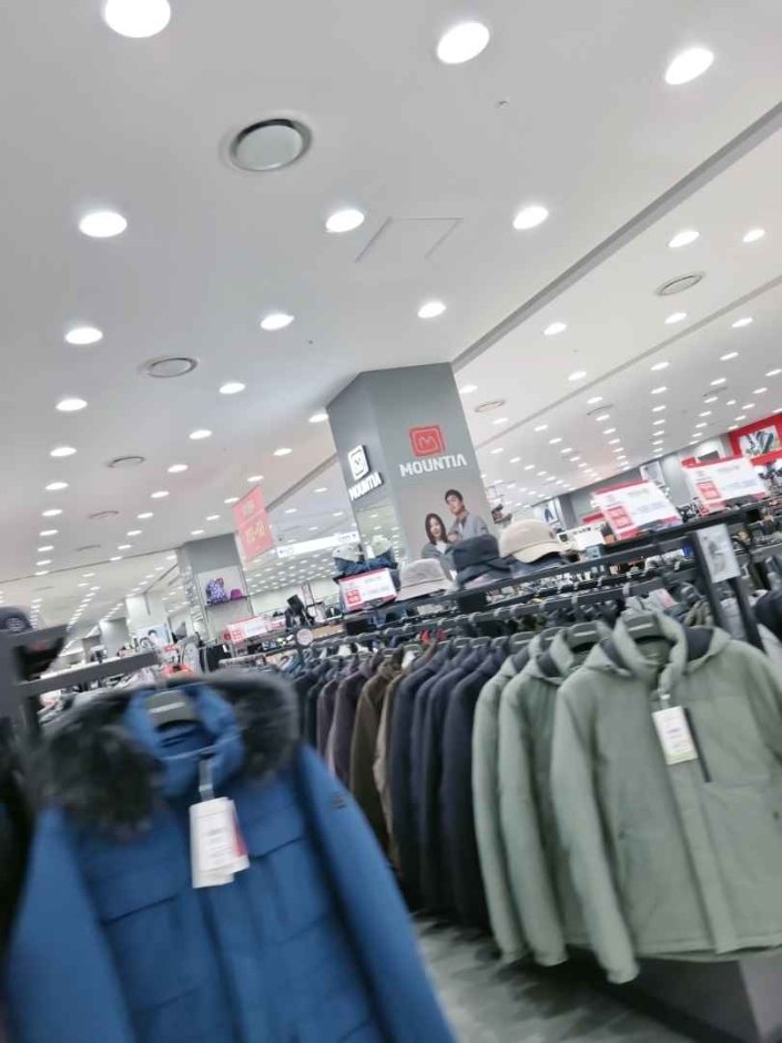 Mountia – MODA Outlet Guri Namyangju Branch [Tax Refund Shop] (마운티아모다아울렛구리남양주)