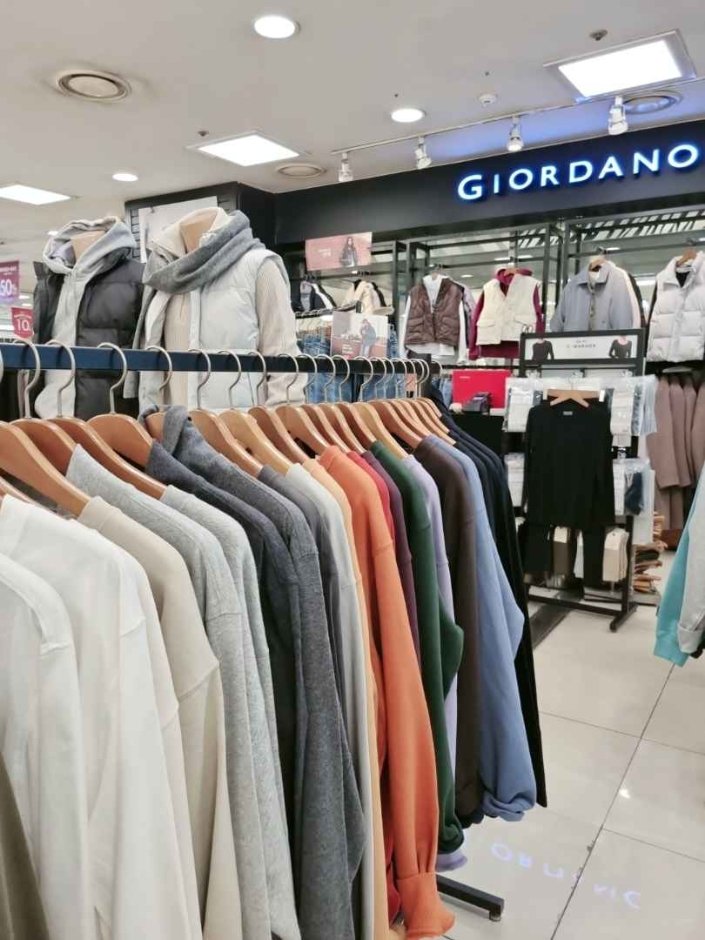 Giordano – Newcore Sanbon Branch [Tax Refund Shop] (지오다노 뉴코아 산본점)