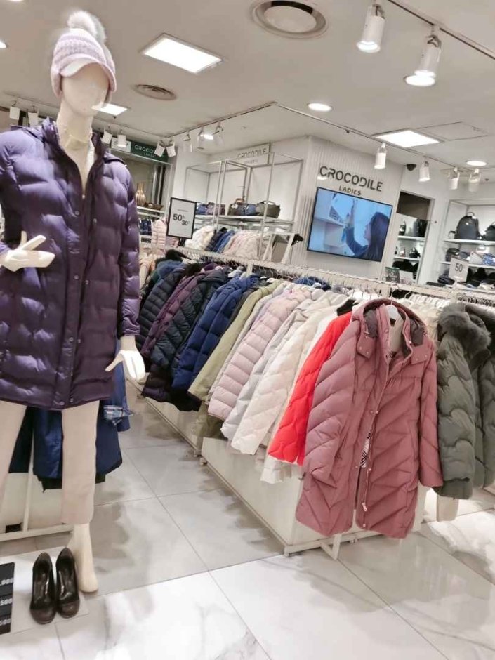 Crocodile – Newcore Pyeongchon Branch [Tax Refund Shop] (크로커다일 뉴코아 평촌)