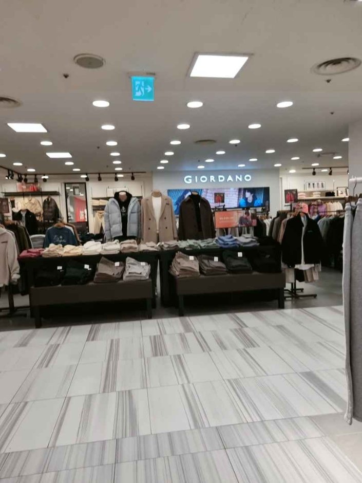 Giordano – Newcore Pyeongchon Branch [Tax Refund Shop] (지오다노 뉴코아 평촌)