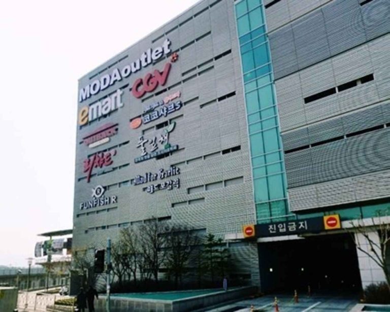 Zishen – MODA Outlet Cheonan Asan Branch [Tax Refund Shop] (지센 모다아울렛 천안아산)