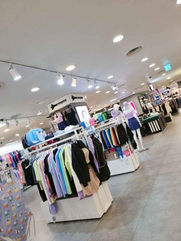 Renoma Swim – Newcore Pyeongchon Branch [Tax Refund Shop] (레노마수영복 뉴코아 평촌)